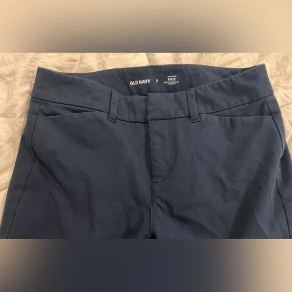 Old Navy-The Pixie Girls Pants. Sz. 2 …. High-rise. - Picture 5 of 5